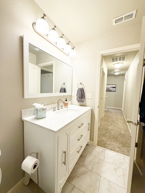 Building Photo - 298 NE Tronson Cir