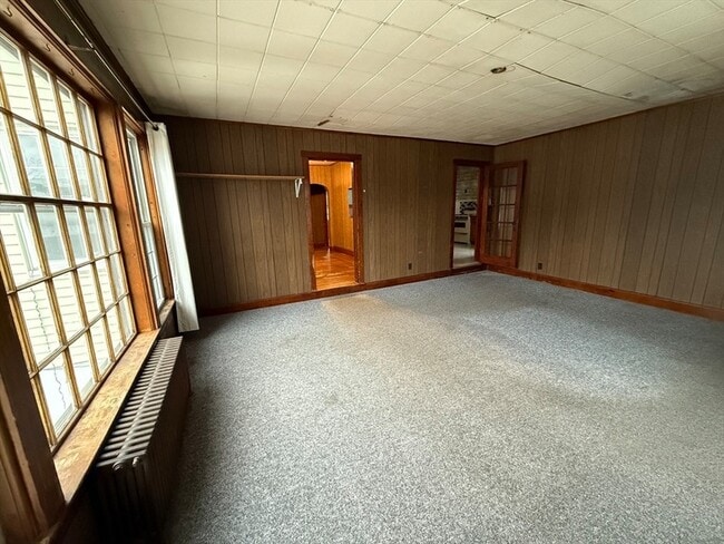 Building Photo - 931 Worcester Rd