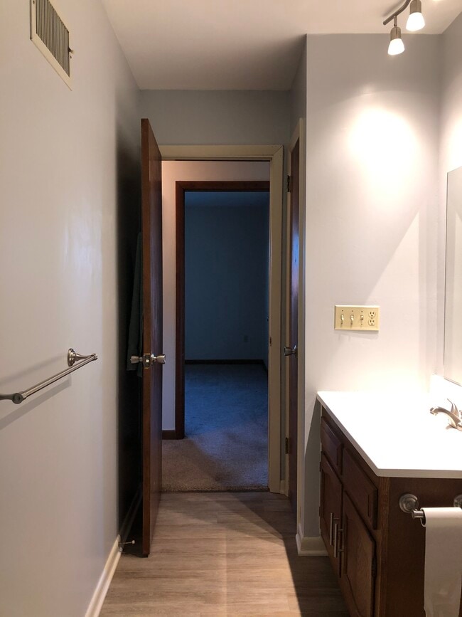 Bathroom - 710 S Mountain Rd