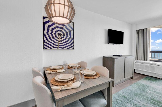 Building Photo - 2401 S Ocean Blvd