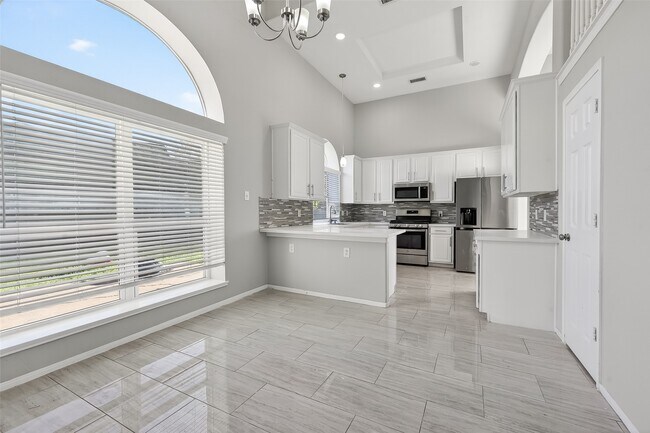 Building Photo - 17711 Shelby Oaks Cir