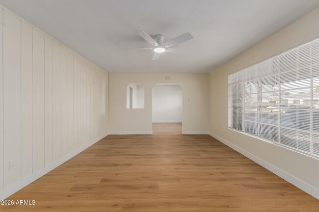 Building Photo - 2013 W San Juan Ave