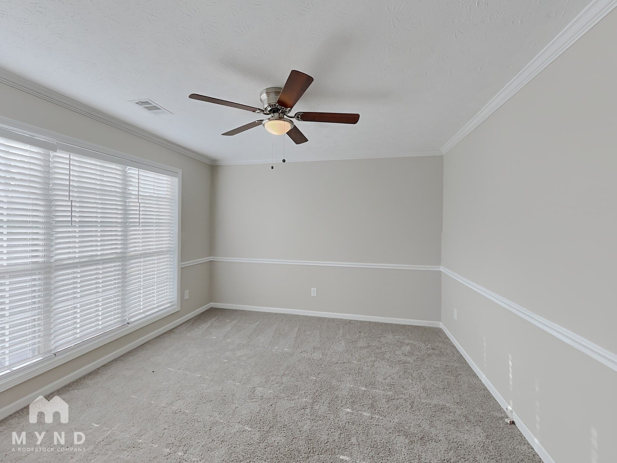 Building Photo - 204 Eagles Crest Ct