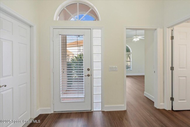 Building Photo - 1334 Gem Cir