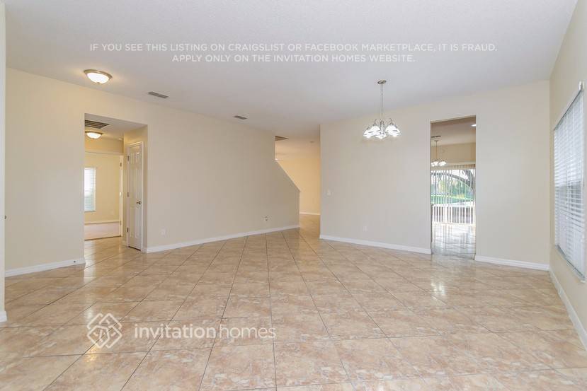 Building Photo - 2156 The Oaks Blvd