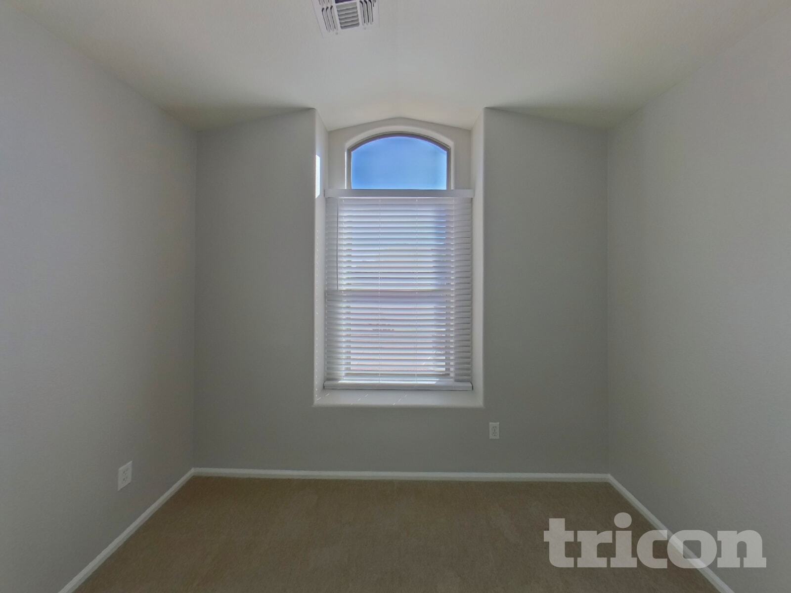 Building Photo - 21854 N Braden Rd