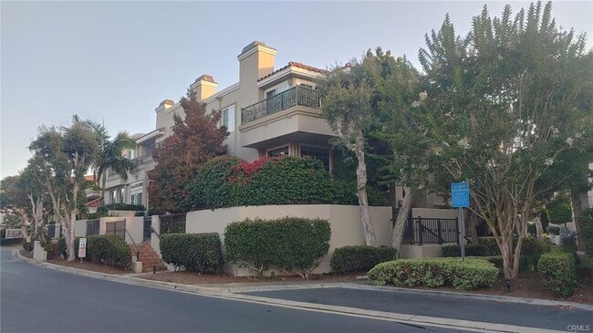 Building Photo - 19476 Mountainview Lane