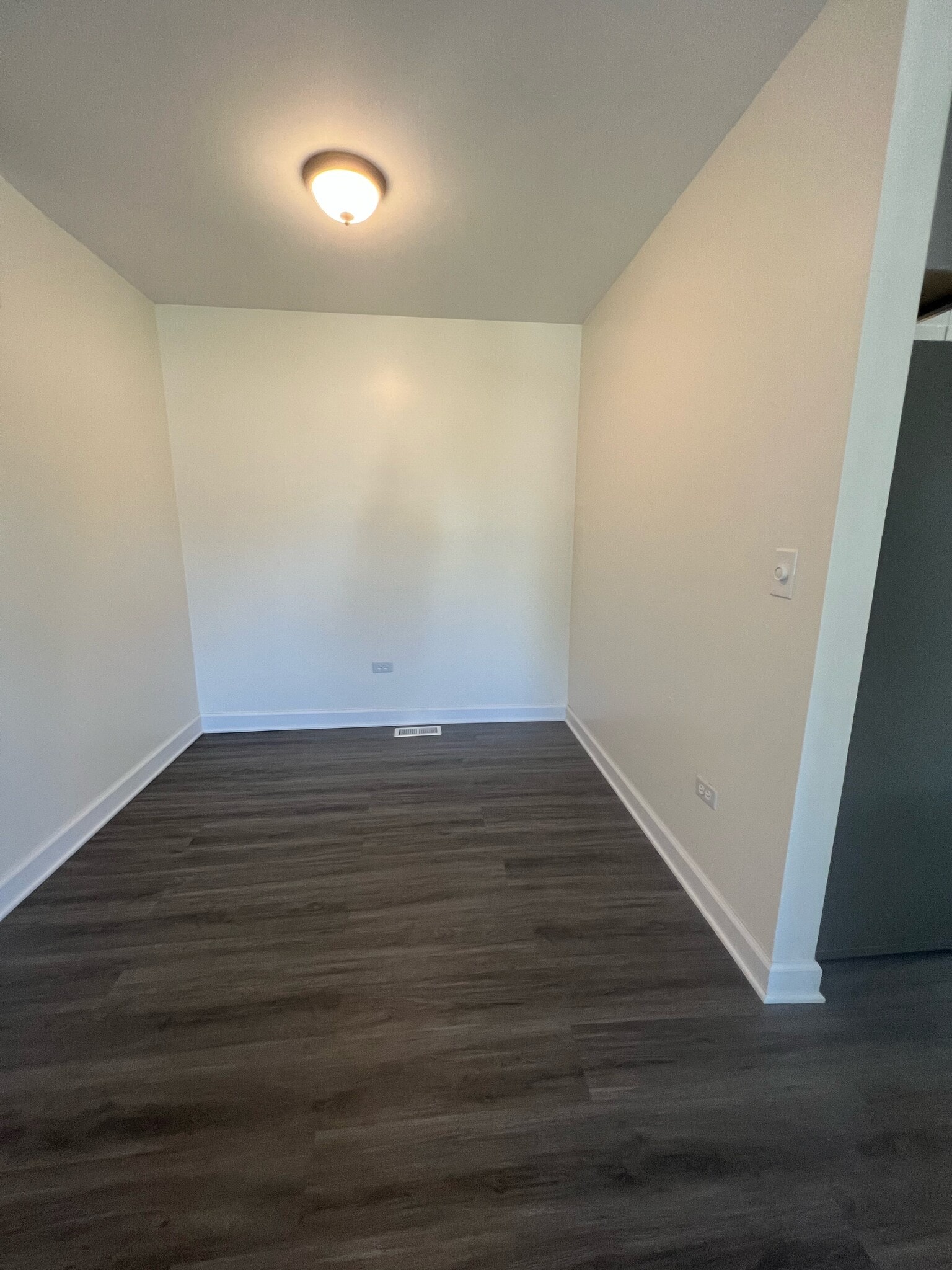 Dining Room - 1115 Hampton Hbr