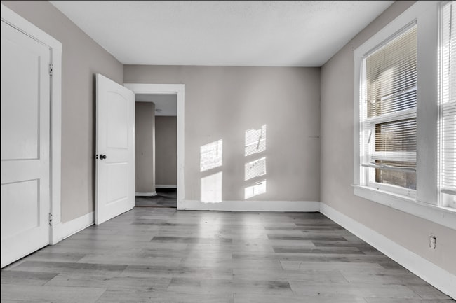 Building Photo - Charming 3-Bedroom/2-Bath Home|Section 8 Welcome| Available Now!