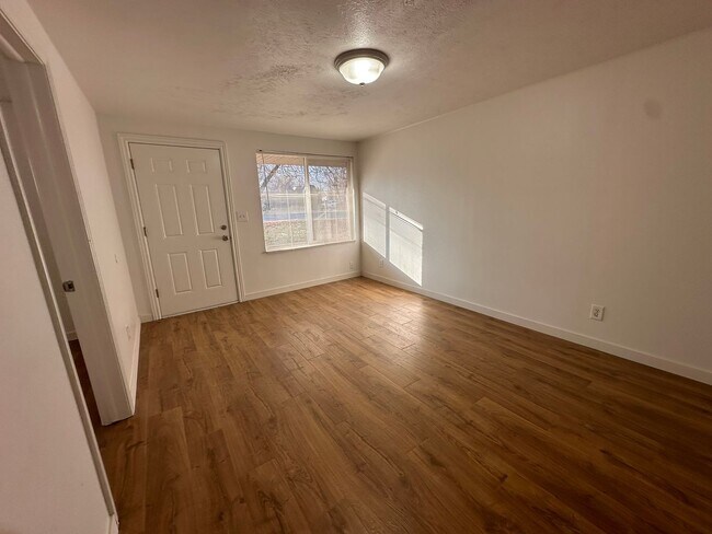 Building Photo - 3823 South 3200 West