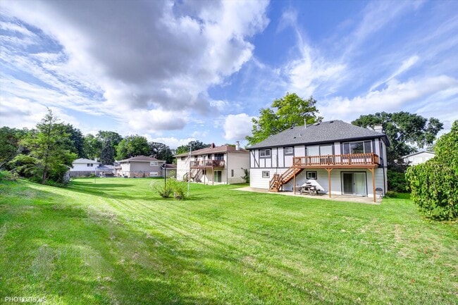 Building Photo - 14813 Holly Ct