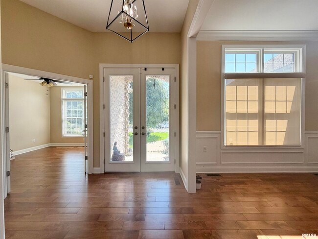Building Photo - 1805 Blue Stone Dr