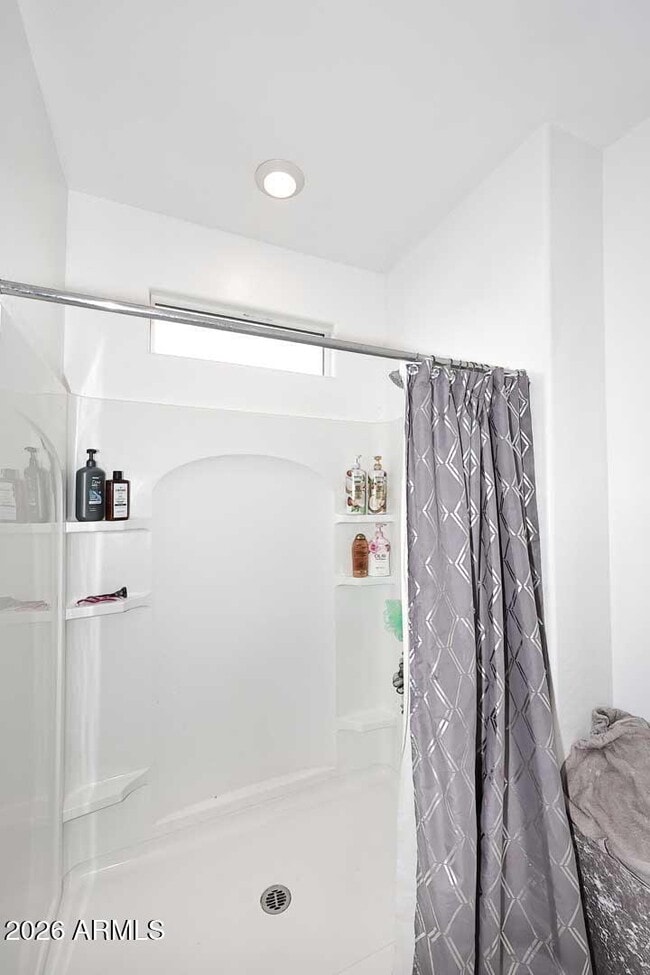 Building Photo - 40020 W Sunland Dr