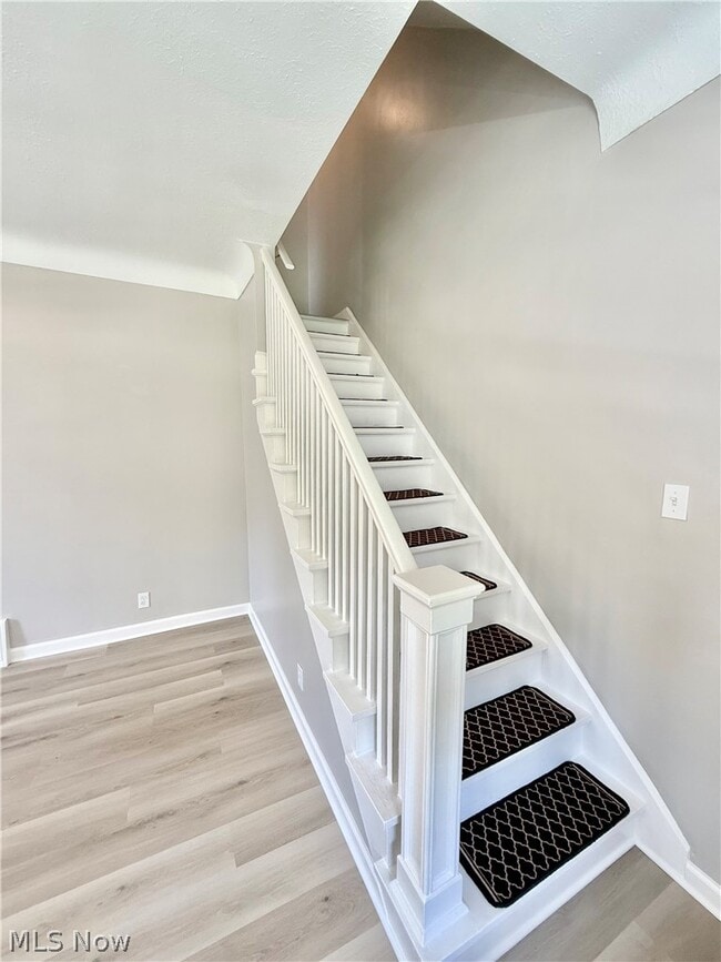 Building Photo - 41 Dewhurst Ave