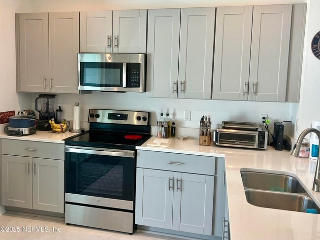 Building Photo - 307 Annies Pl