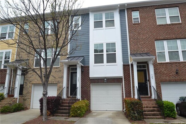 Primary Photo - 327 Dove Cottage Ln