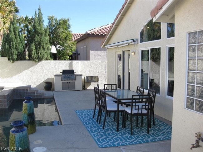 Building Photo - 2994 Matese Dr