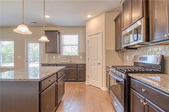 Building Photo - 4321 Leighton Pl