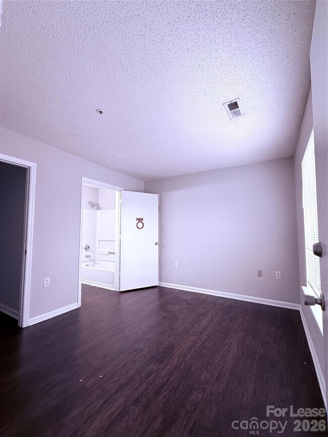 Building Photo - 10008 Graduate Ln