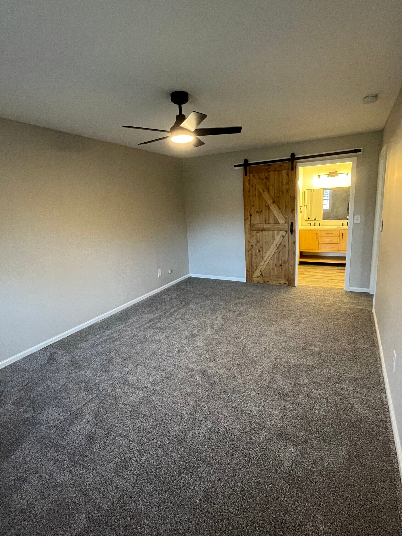 Primary bedroom - 3803 Brunswick Dr