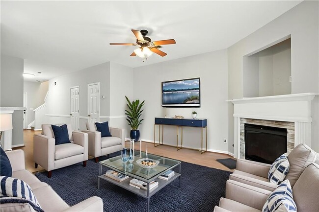 Building Photo - 2263 Leicester Way SE