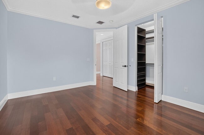 Building Photo - 9511 Savona Winds Dr