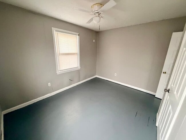 Building Photo - 700 Jackson St