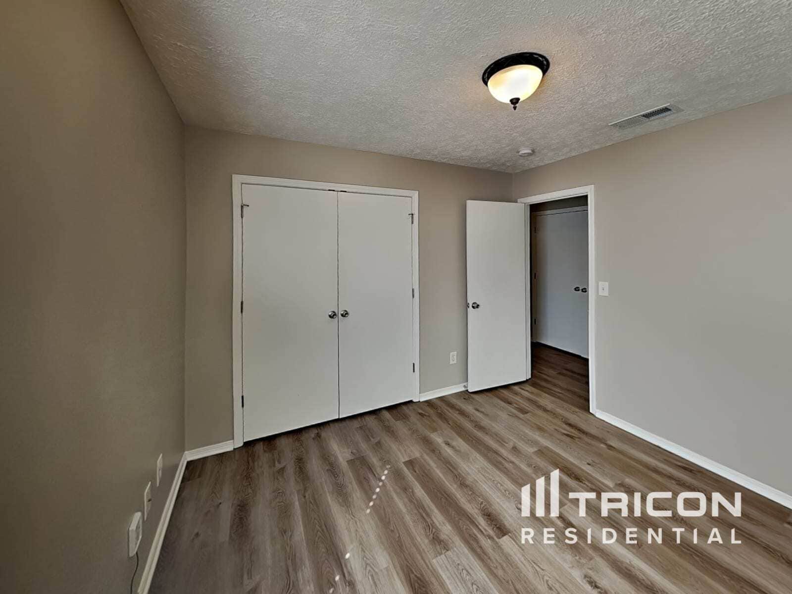 Building Photo - 1302 Kaiser Dr