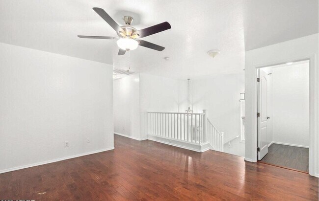 Building Photo - 17127 W Statler St