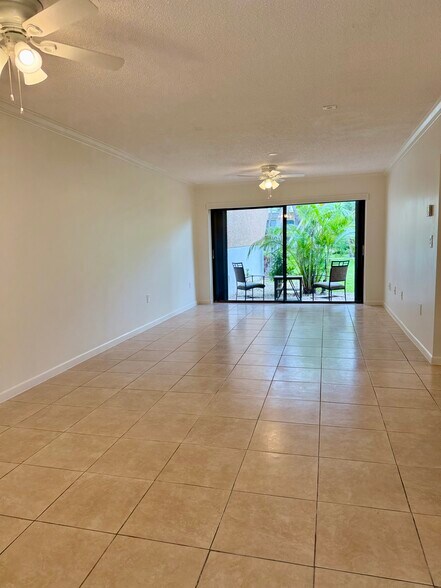 Building Photo - 8261 SW 128th St