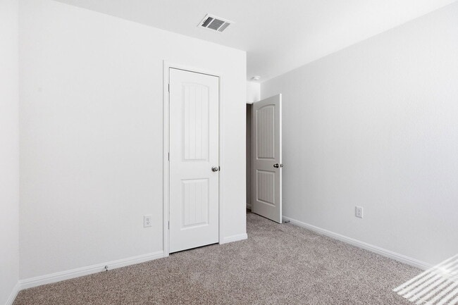 Building Photo - 1904 Marlin Spike Dr