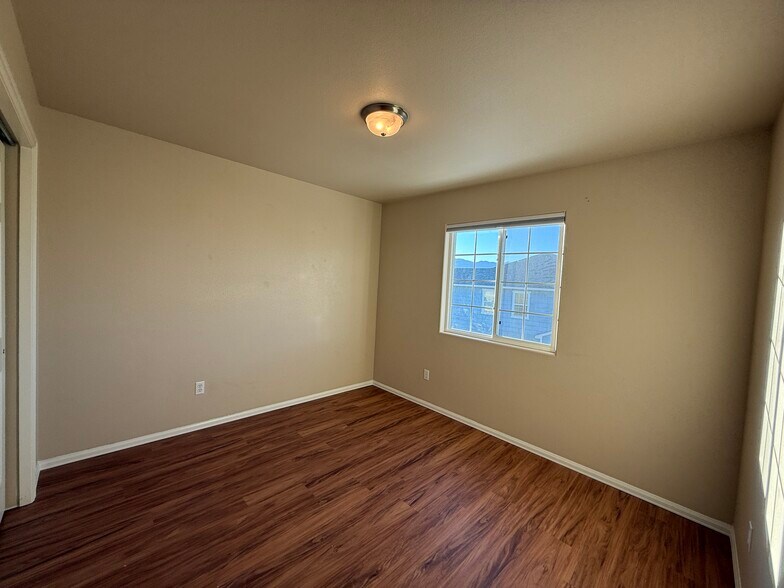 Building Photo - 775 Hailey Glenn Vw