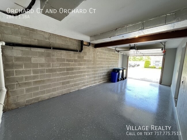 Building Photo - 306 Orchard Ct