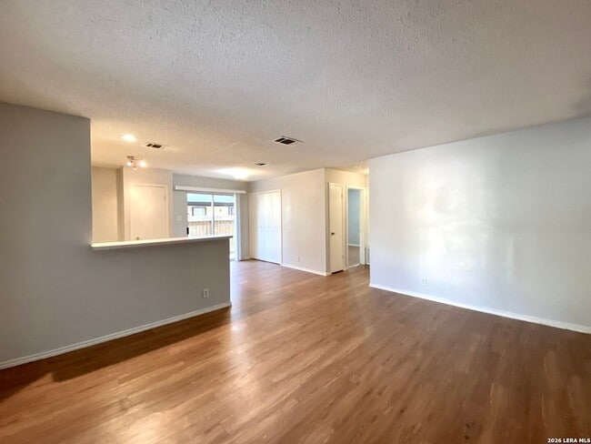 Building Photo - 5225 Meadow Field