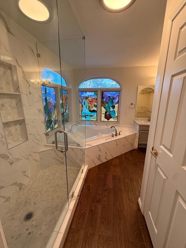 Building Photo - Gorgeous Flagstaff Rental