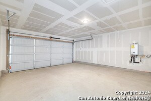 Building Photo - 14055 Wool Pk