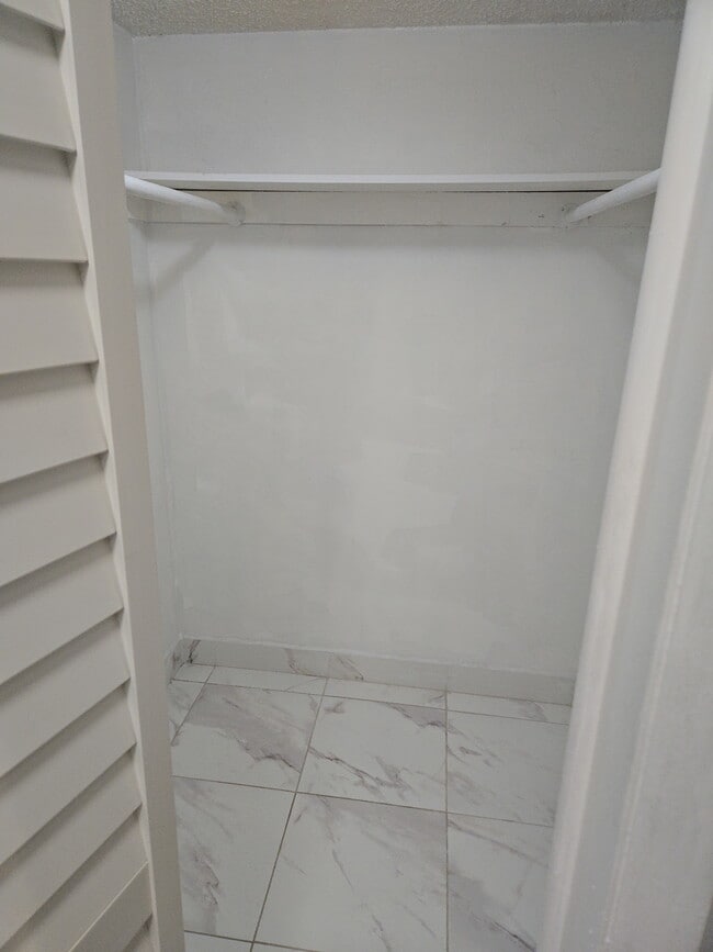 Building Photo - 1380 NW 43 Terrace