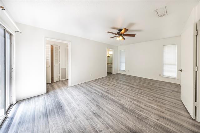 Building Photo - 2731 Forest Grove Dr