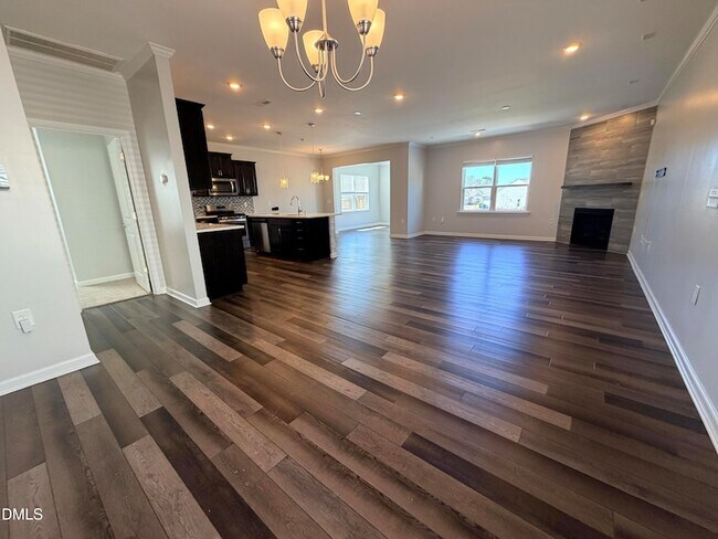 Building Photo - 2022 Attend Xing