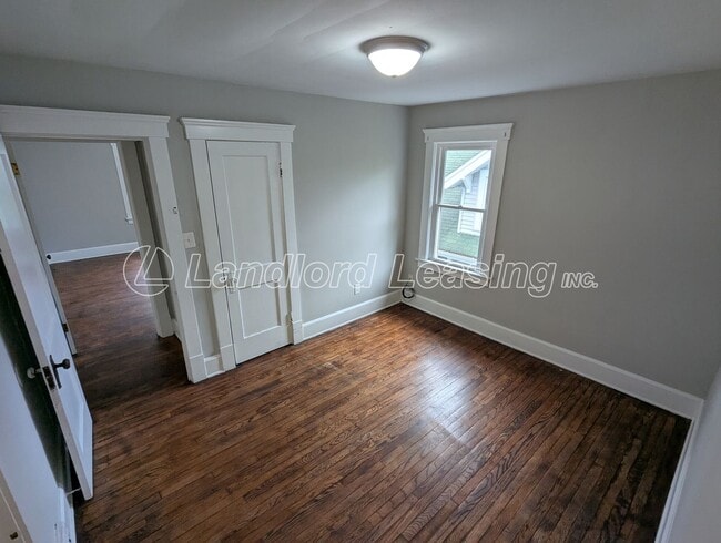 Building Photo - Spacious 3-Bedroom Colonial with Finished ...