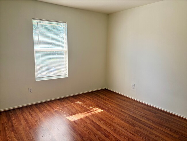 Building Photo - 7806 Maverick Trace Ln