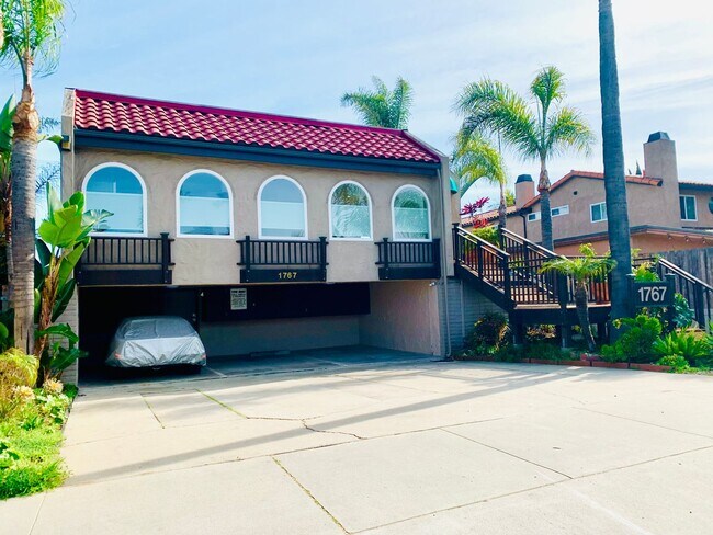 Building Photo - LIVE NEAR THE BEACH & MISSION BAY! 2BD/2BA...