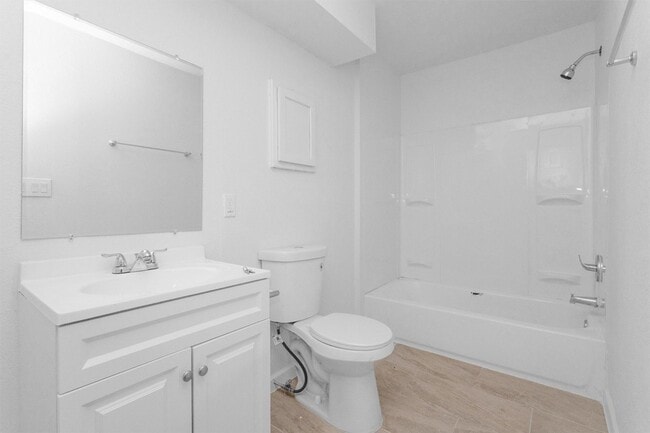 Building Photo - 16016 Green Manor Dr