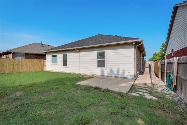 Building Photo - 5832 Center Ridge Dr