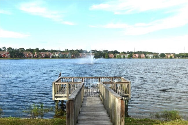 Building Photo - 9078 Lake Chase Island Way