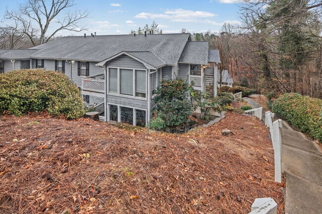 Building Photo - 1306 Natchez Trace