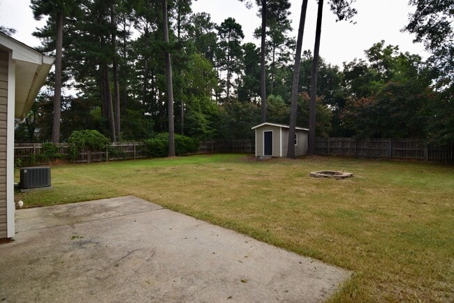 Building Photo - Evans 3 Bed/2 Bath w/ Garage & Huge Fenced Yard