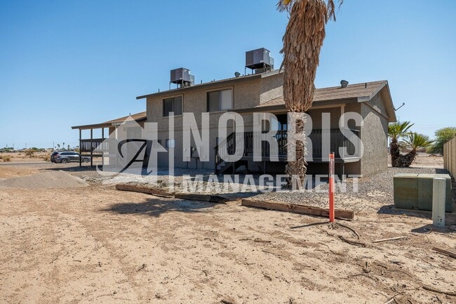 Building Photo - 15054 S Yava Rd