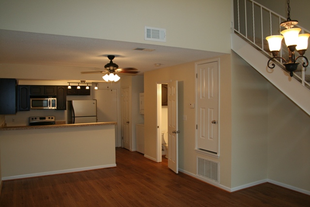 Building Photo - 2114-L Airline Rd