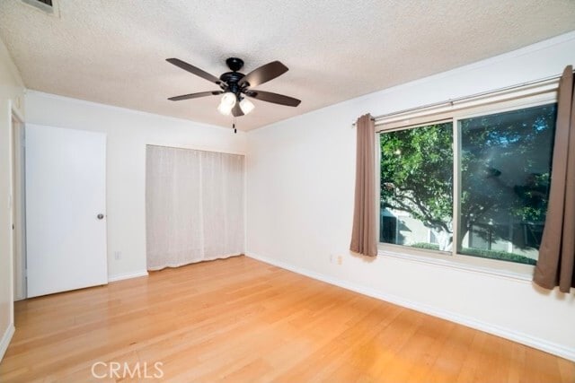 Building Photo - 3868 Chelsea Dr